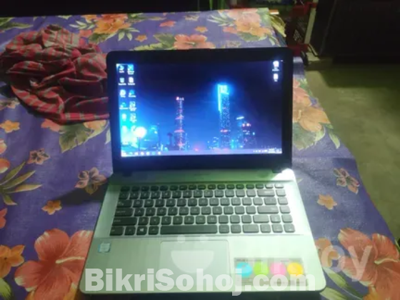 ASUS X441U CORE I3 7 GENERATION